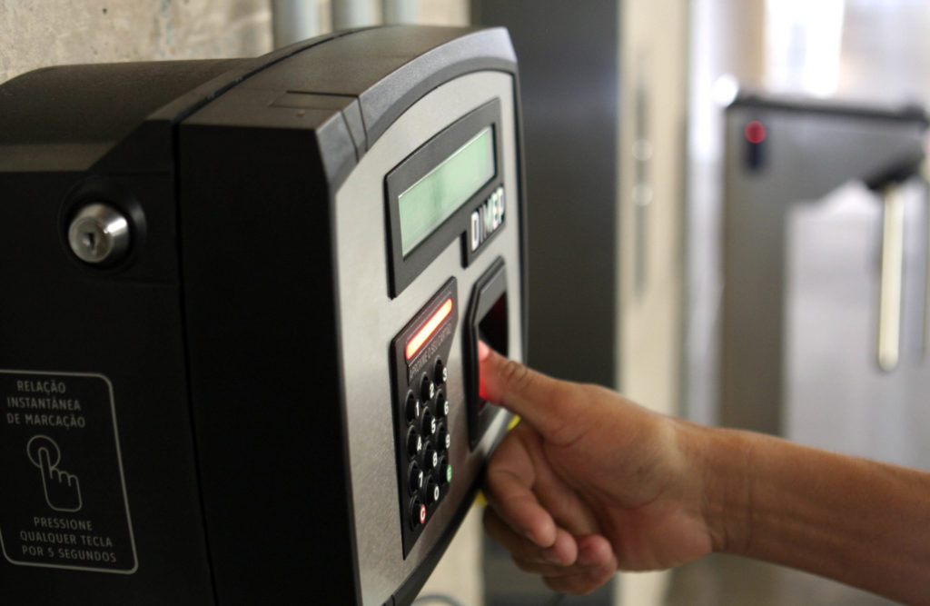 01 11 2011 044518 - Contabilidade em Brasília | Vértice Contadores e Associados S/S Ltda.