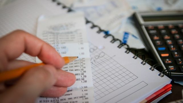 Echando Cuentas Imagen Pixabay Ediima20160727 0793 20 - Contabilidade em Brasília | Vértice Contadores e Associados S/S Ltda.