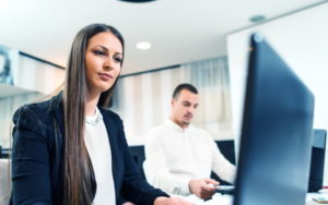 Gestão De Riscos Financeiros Em Empresas De Serviços Como Se Proteger Contra Instabilidades Econômicas - Contabilidade em Brasília | Vértice Contadores e Associados S/S Ltda.